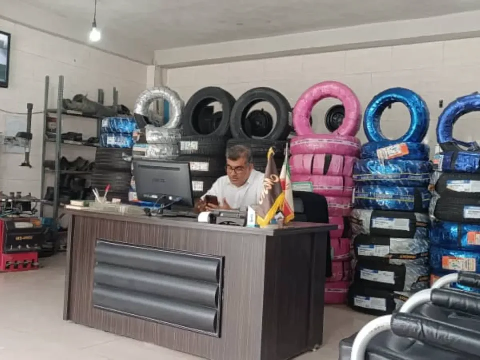 لاستیک و رینگ کی شی تایر - 2